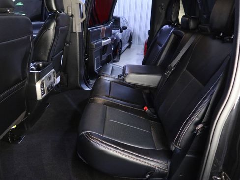 Used 2020 Ford F150 Lariat image 17