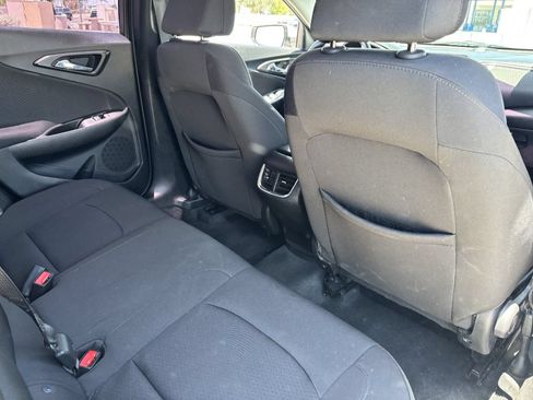 Used 2020 Chevrolet Malibu LT FWD image 11