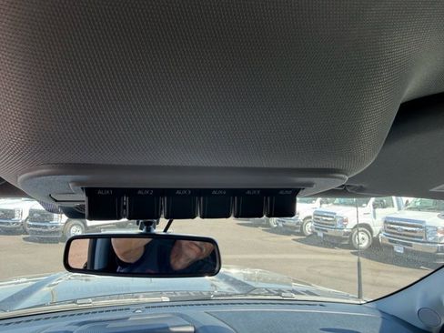 New 2026 Ford F550 4x4 Crew Cab image 19