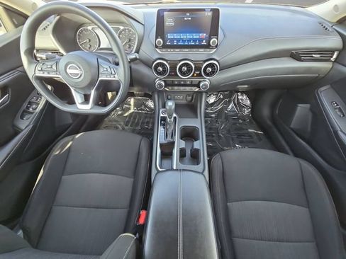 Used 2025 Nissan Sentra SV FWD image 20
