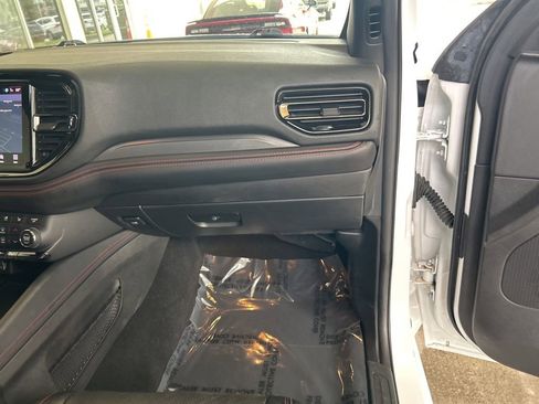 Certified 2023 Dodge Durango GT image 21