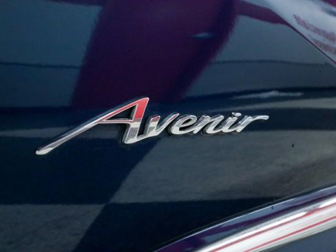 Used 2023 Buick Envision Avenir FWD image 35
