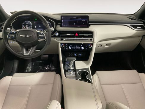 Used 2025 Genesis G70 2.5T image 16