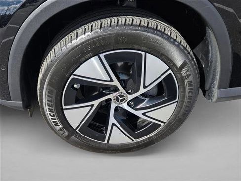 Used 2024 Mercedes-Benz GLC 300 4MATIC image 21