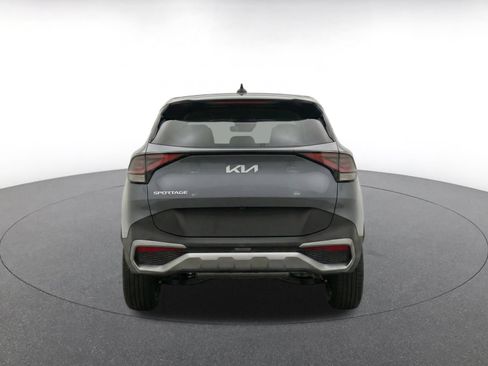 Used 2026 Kia Sportage LX FWD image 8