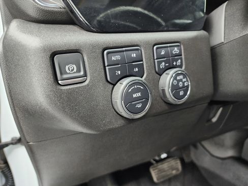 Used 2025 Chevrolet Silverado 3500 LT w/ All Star Edition image 47