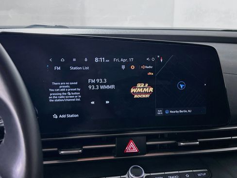 Used 2023 Hyundai Elantra SEL w/ Convenience Package FWD image 15