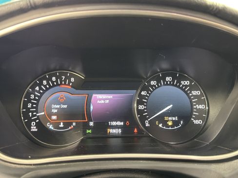 Used 2016 Lincoln MKX Select w/ Select Plus Package image 16