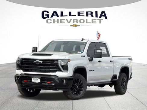 New 2026 Chevrolet Silverado 2500 LT w/ Trail Boss Package image 1