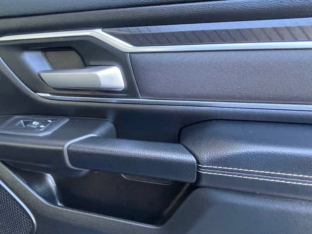 New 2026 RAM 1500 Big Horn AWD/4WD image 16
