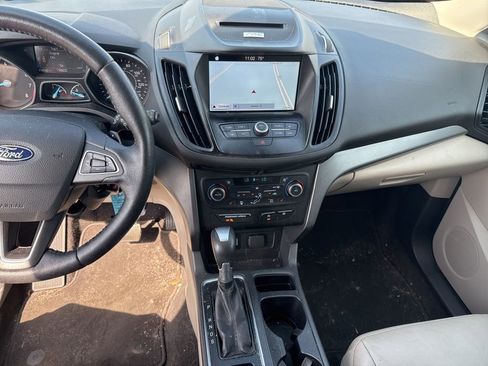 Used 2017 Ford Escape SE w/ SE Leather Comfort Package image 8