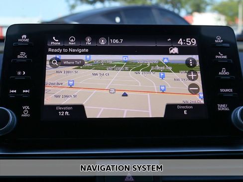 Used 2018 Honda Accord Touring image 3