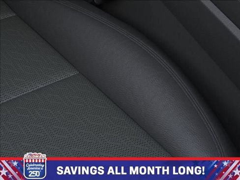 New 2026 Chevrolet Equinox LT w/ Convenience Package II FWD image 21