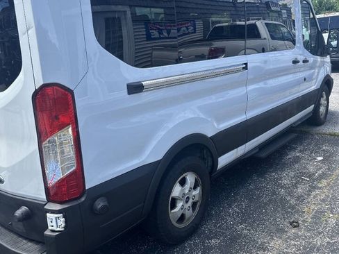 Used 2018 Ford Transit 350 XLT RWD image 2