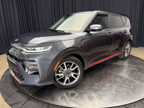 Used 2020 Kia Soul GT-Line Turbo FWD image 2