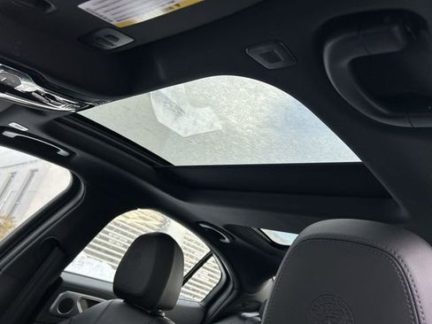 New 2025 Alfa Romeo Giulia AWD w/ Driving Assist Package image 20