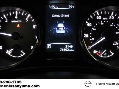 Used 2017 Nissan Rogue S FWD image 4