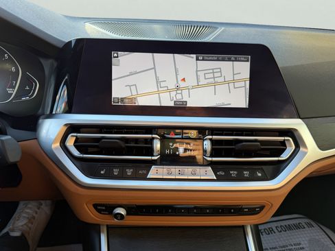 Used 2021 BMW 330i xDrive Sedan w/ Convenience Package image 26