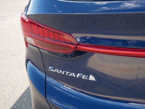 Used 2023 Hyundai Santa Fe Limited FWD image 17