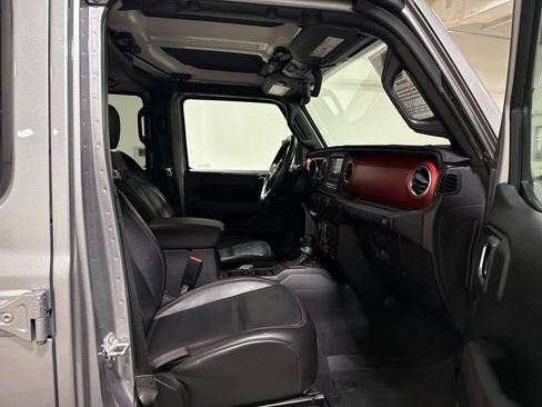 Used 2021 Jeep Wrangler Unlimited Rubicon AWD/4WD image 22