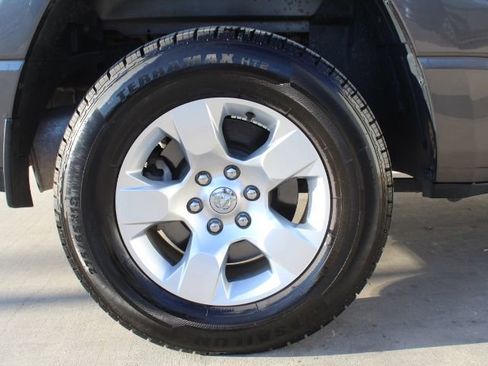 Used 2020 RAM 1500 Big Horn image 10