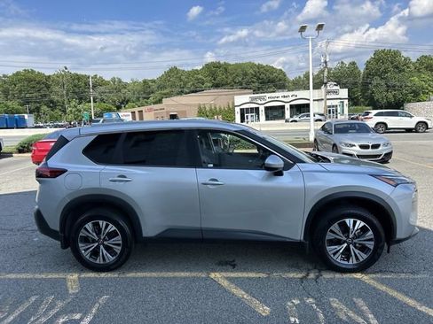 Certified 2023 Nissan Rogue SV w/ SV Premium B Package AWD/4WD image 9