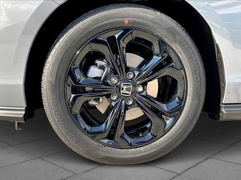 New 2025 Honda Accord SE image 12