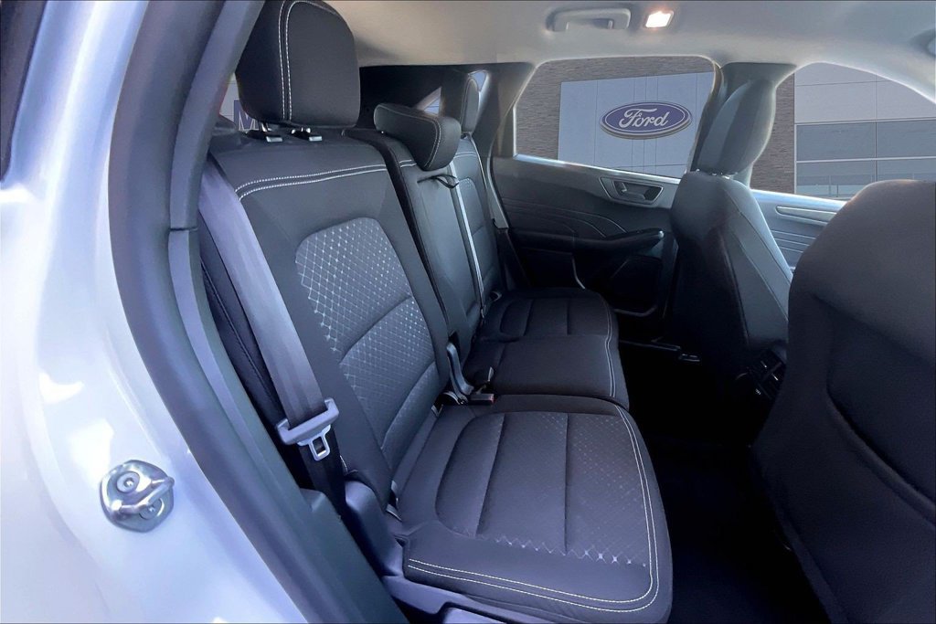 Certified 2025 Ford Escape Active AWD/4WD image 25