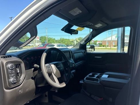 Used 2022 GMC Sierra 1500 Pro w/ Convenience Package AWD/4WD image 9