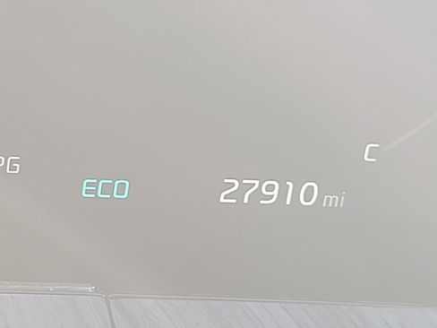 Used 2023 Kia Telluride SX image 12