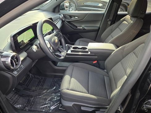 Certified 2025 Chevrolet Equinox LT image 20