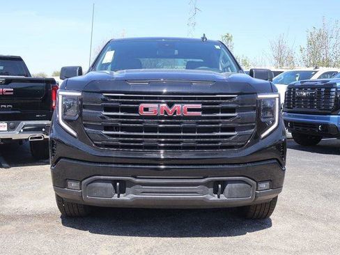 New 2026 GMC Sierra 1500 Elevation image 2
