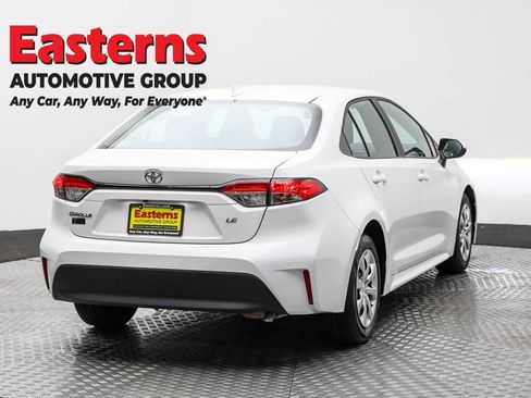 Used 2024 Toyota Corolla LE image 5