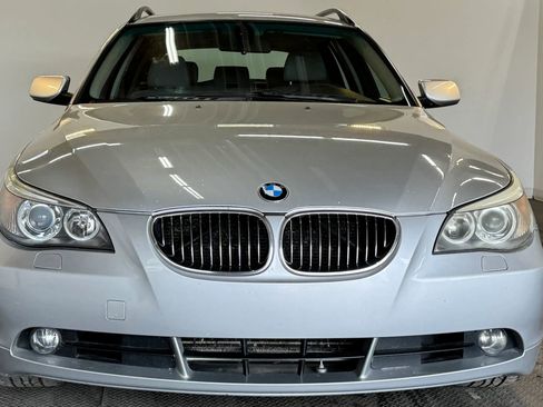 Used 2006 BMW 530xi Wagon AWD/4WD image 3