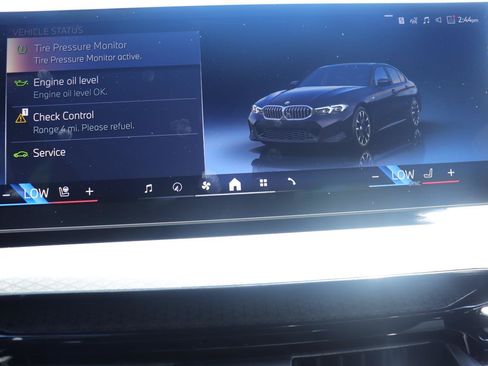 New 2026 BMW 330i Sedan w/ M Sport Package RWD image 34