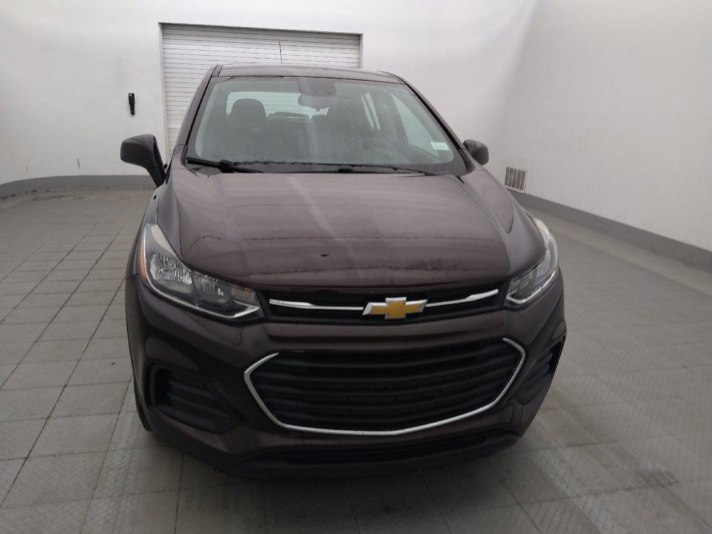 Used 2020 Chevrolet Trax LS FWD image 14