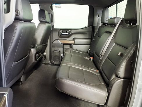 Used 2022 Chevrolet Silverado 1500 RST w/ Convenience Package II RWD image 9