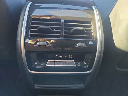 Used 2022 BMW X5 M w/ Competition Package 2 AWD/4WD image 19