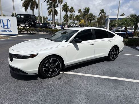Certified 2024 Honda Accord Sport image 4