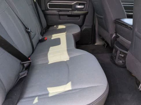 Used 2024 RAM 2500 Big Horn AWD/4WD image 21