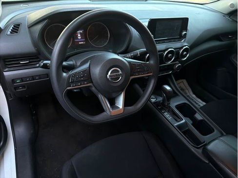 Used 2021 Nissan Sentra S FWD image 3