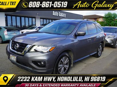 Used 2017 Nissan Pathfinder SL