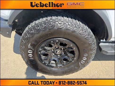 Used 2023 Ford Bronco Wildtrak AWD/4WD image 14