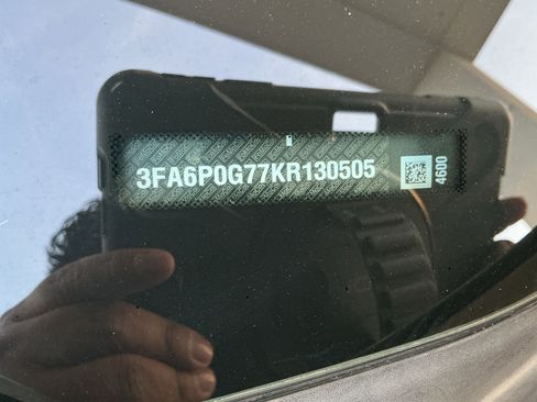 Used 2019 Ford Fusion S image 25