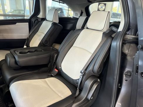New 2026 Honda Odyssey Elite image 24