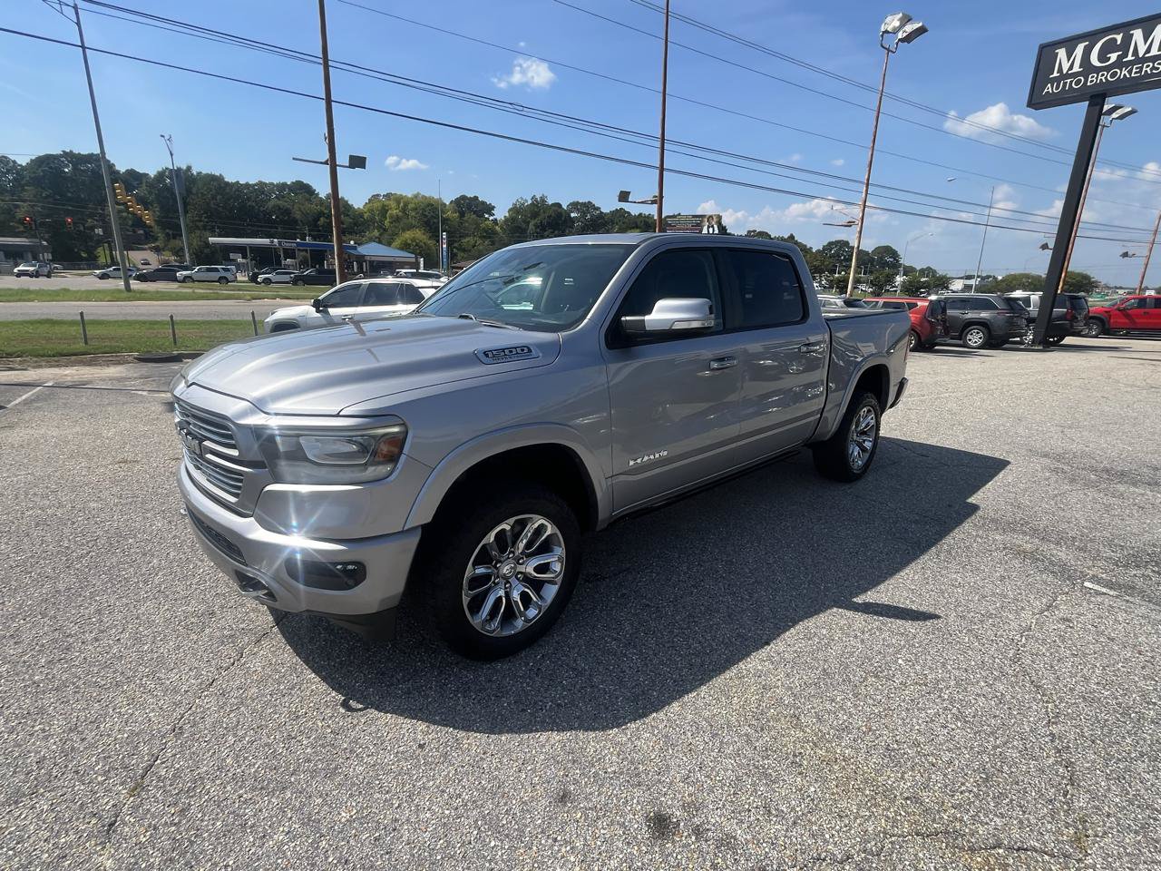 Used 2021 RAM 1500 Laramie w/ Laramie Southwest Edition AWD/4WD image 9