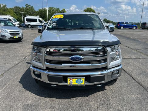 Used 2017 Ford F150 Lariat AWD/4WD image 2