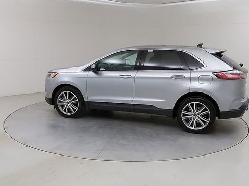 Certified 2024 Ford Edge Titanium w/ Equipment Group 301A AWD/4WD image 18