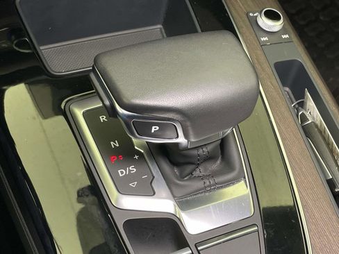 Certified 2023 Audi Q5 2.0T Premium image 33