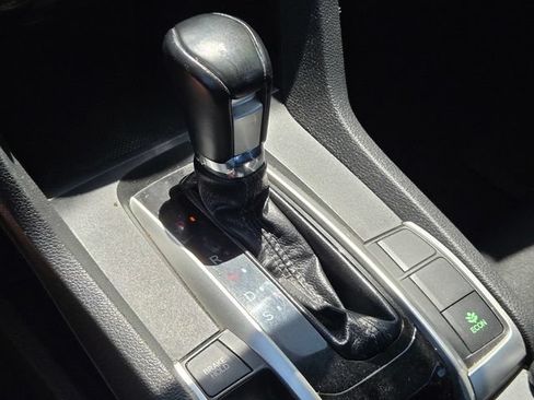 Used 2020 Honda Civic Sport image 21